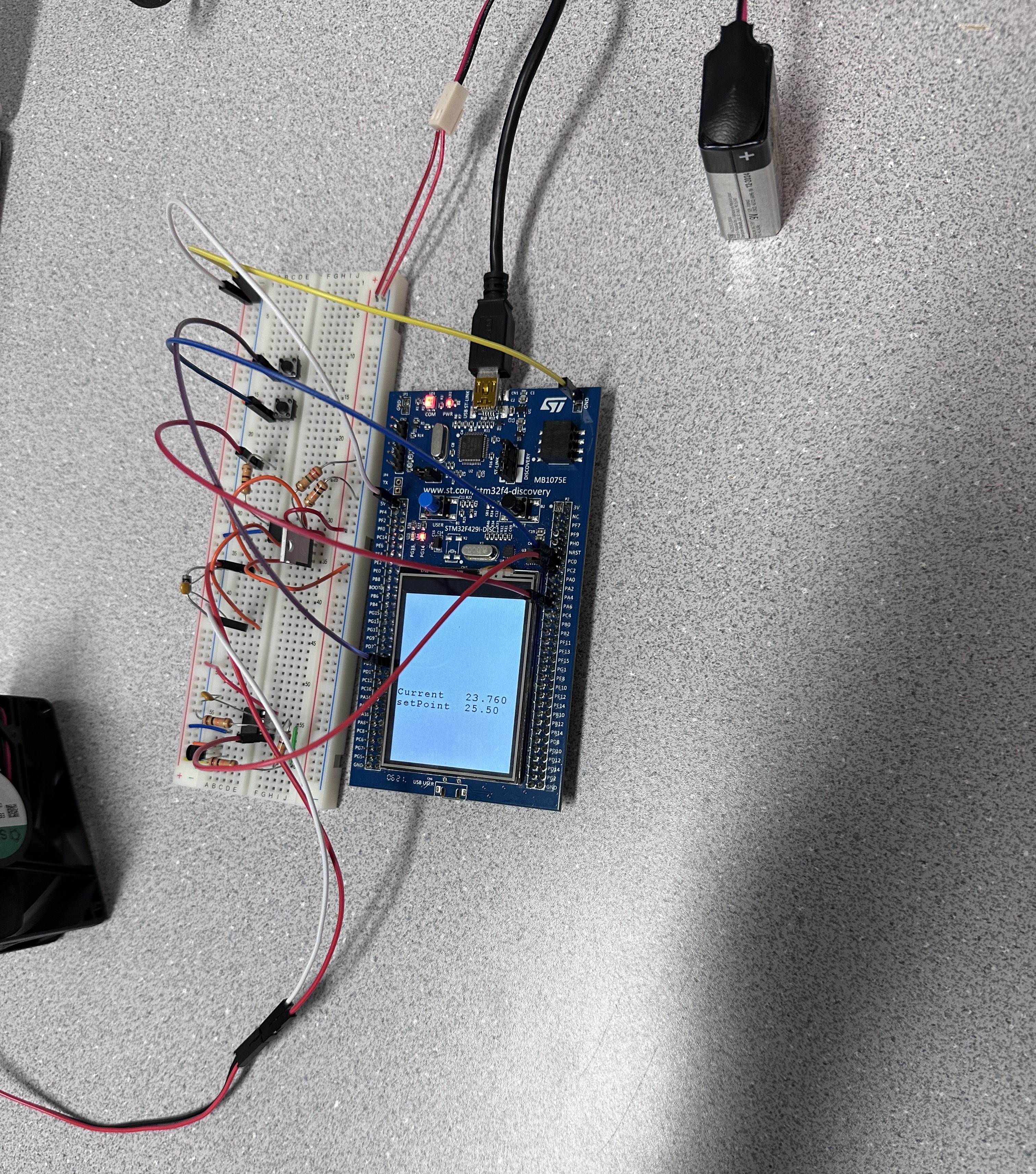 Temperature_Controlled_Fan